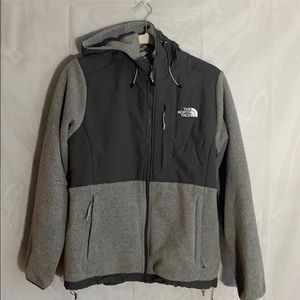 The North Face Denali Hooded Jacket authentic